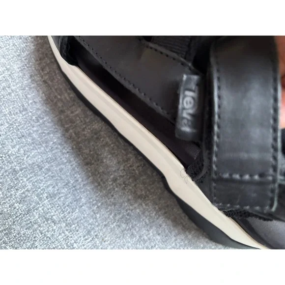 TEVA Women's Zamora Black Flatform Platform Foam Sandals US 8 Comfortable - Picture 8 of 8